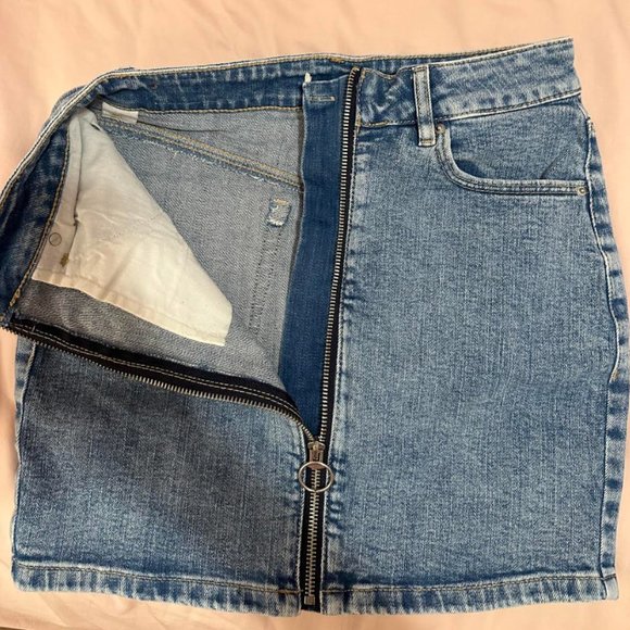 Like New - Garage Denim Mini Skirt - Picture 3 of 4